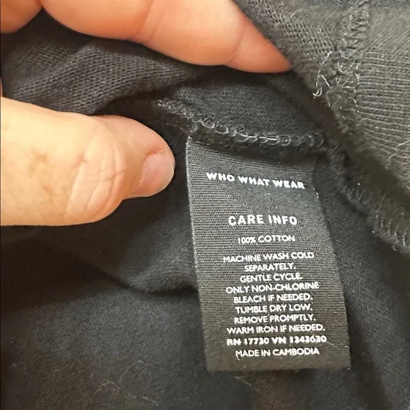 Who What Wear Flutter Sleeve Blouse - Picture 6 of 6